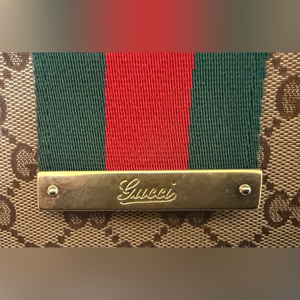 Gucci Monogram Wallet - Picture 11 of 12